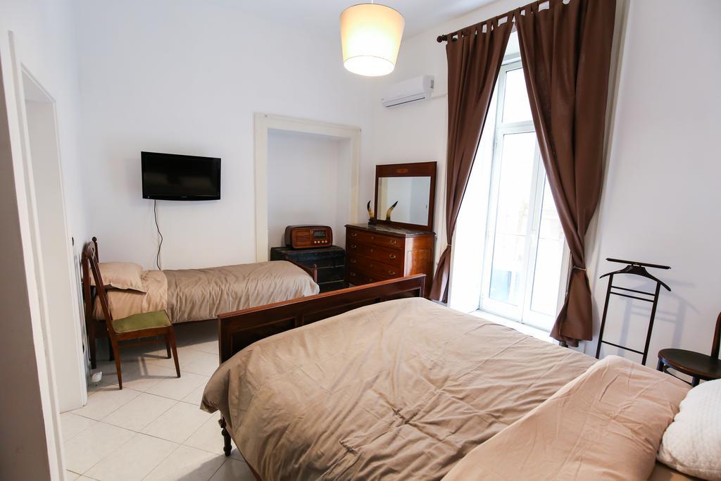 B&B Nonna Stella Napoli Bagian luar foto